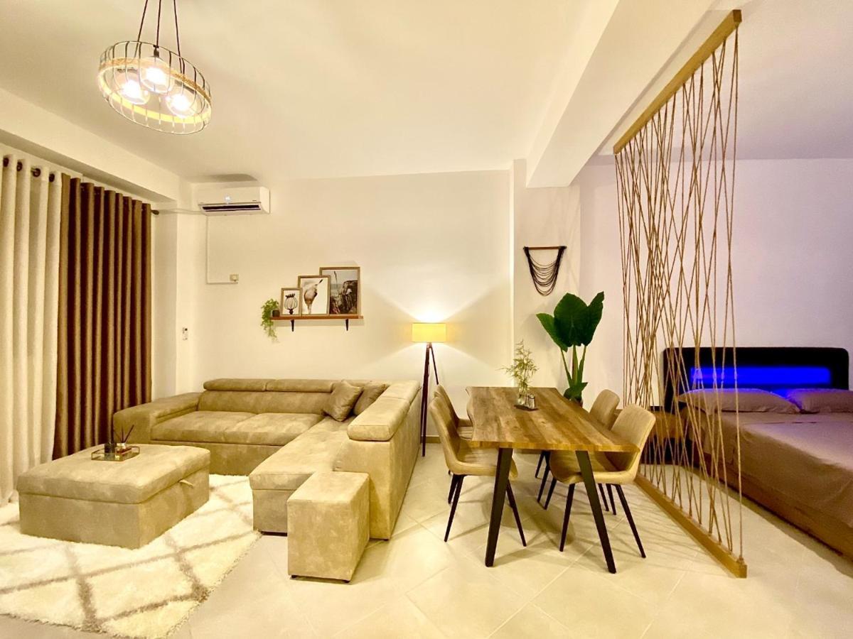 Luxury Apartments In City Center Durrës Eksteriør billede