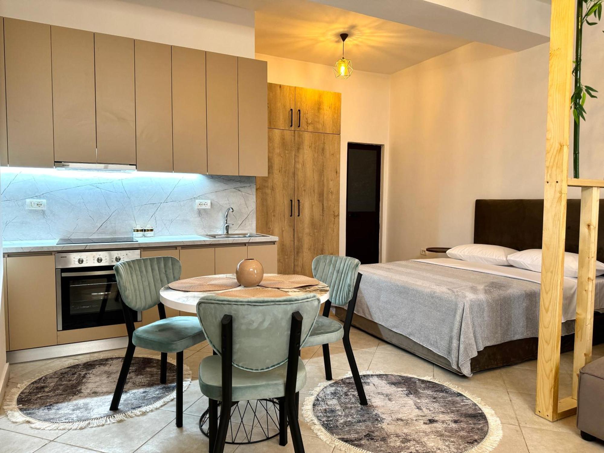 Luxury Apartments In City Center Durrës Eksteriør billede