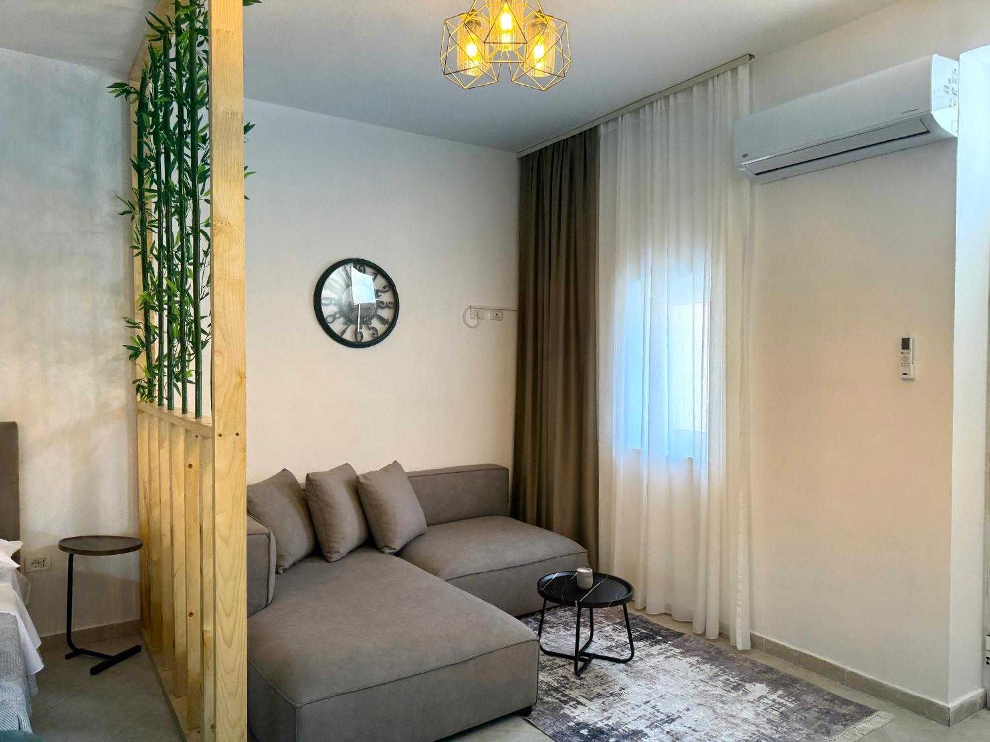 Luxury Apartments In City Center Durrës Eksteriør billede