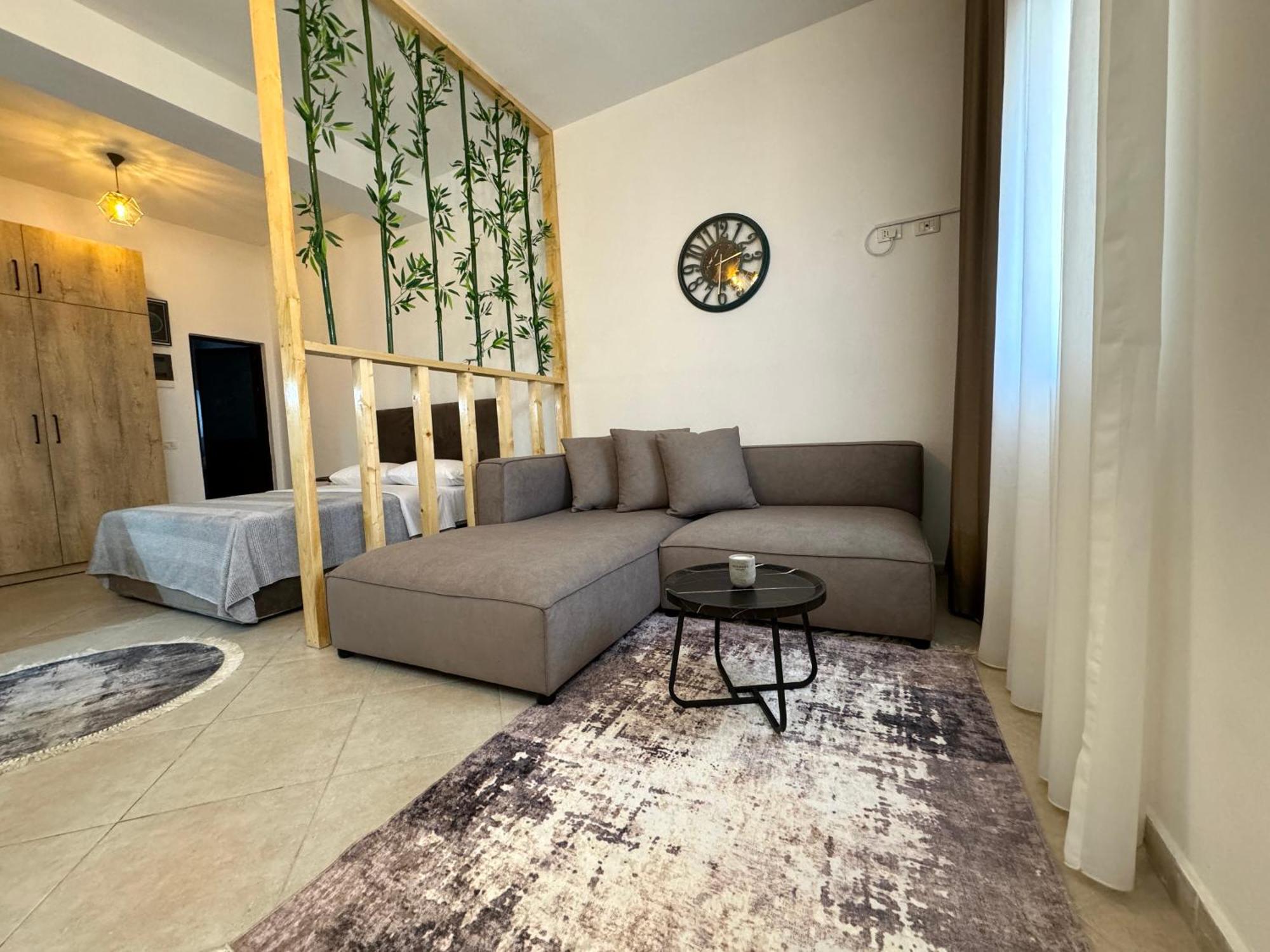 Luxury Apartments In City Center Durrës Eksteriør billede
