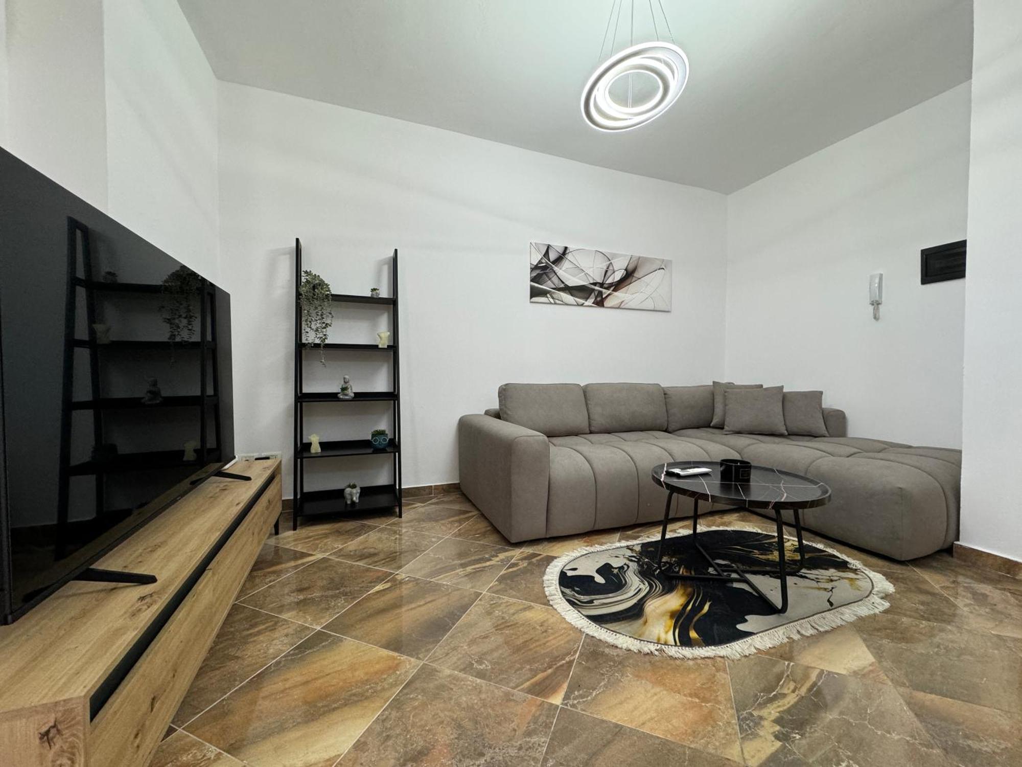 Luxury Apartments In City Center Durrës Eksteriør billede